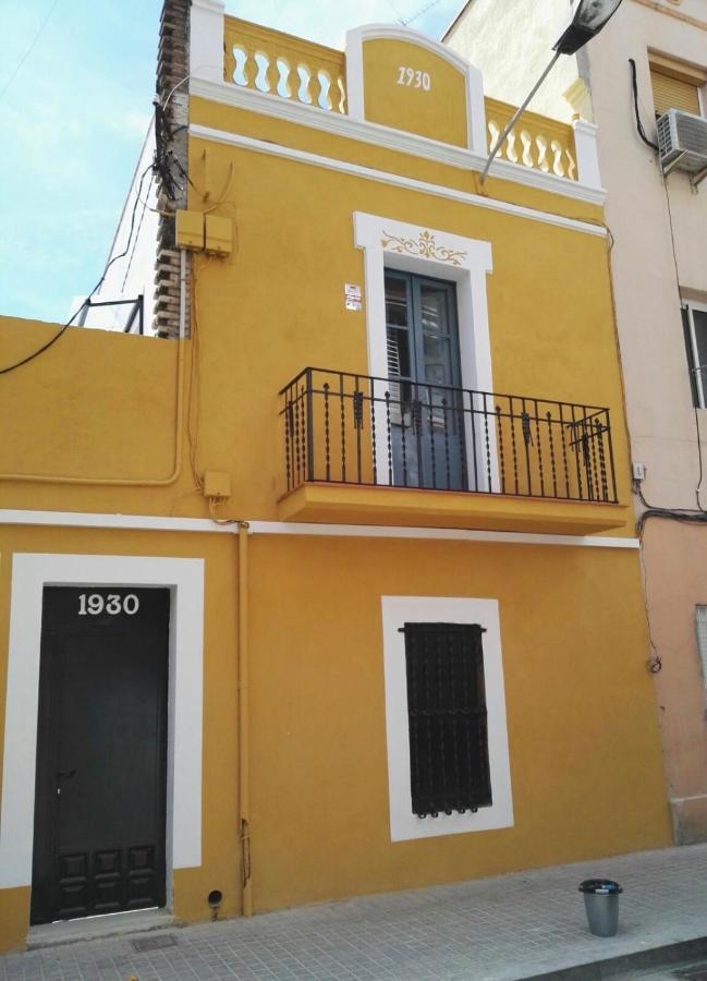 Lovely Flat Fira Mwc L'Hospitalet de Llobregat Exterior photo